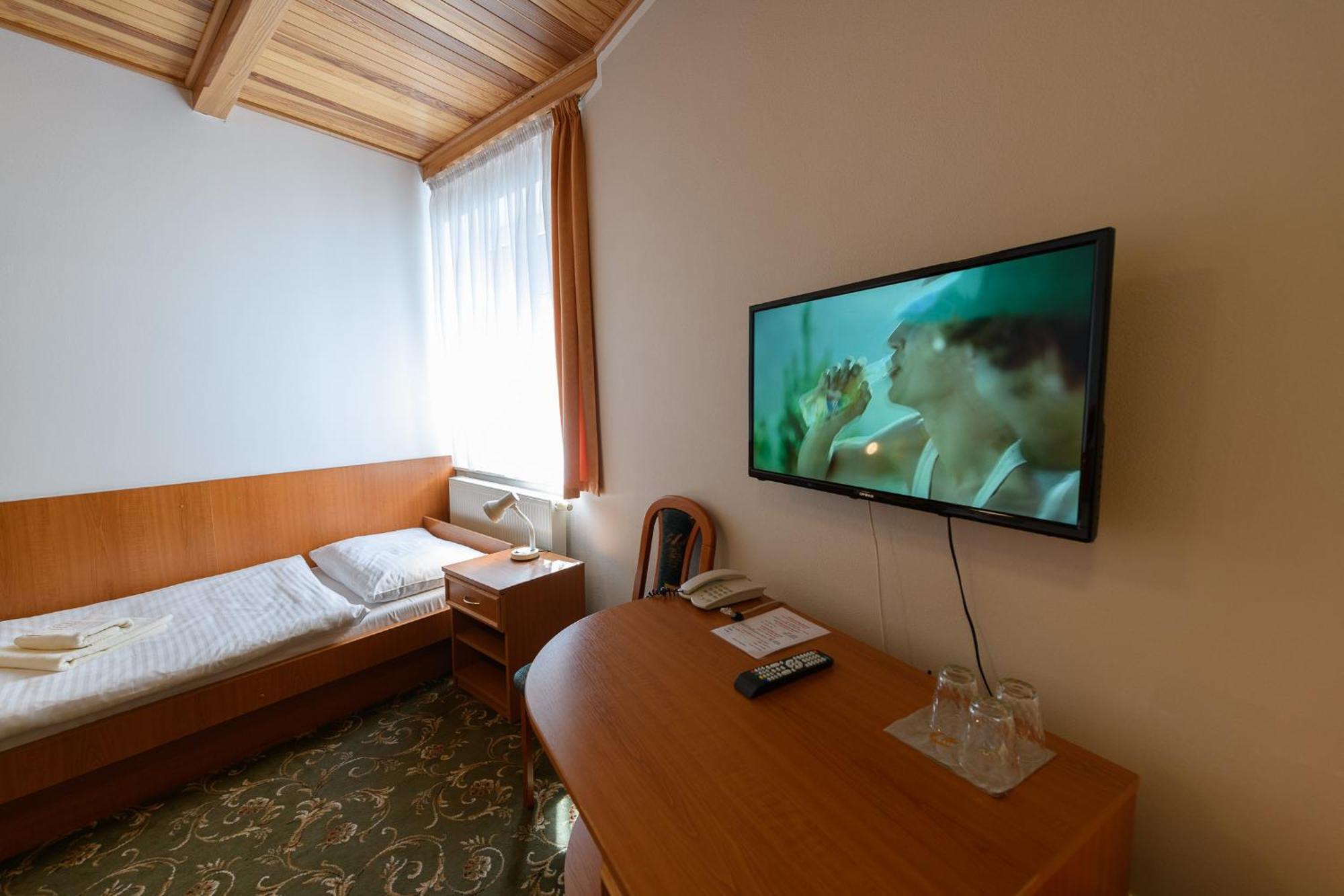 Sport-V-Hotel Hrotovice Εξωτερικό φωτογραφία