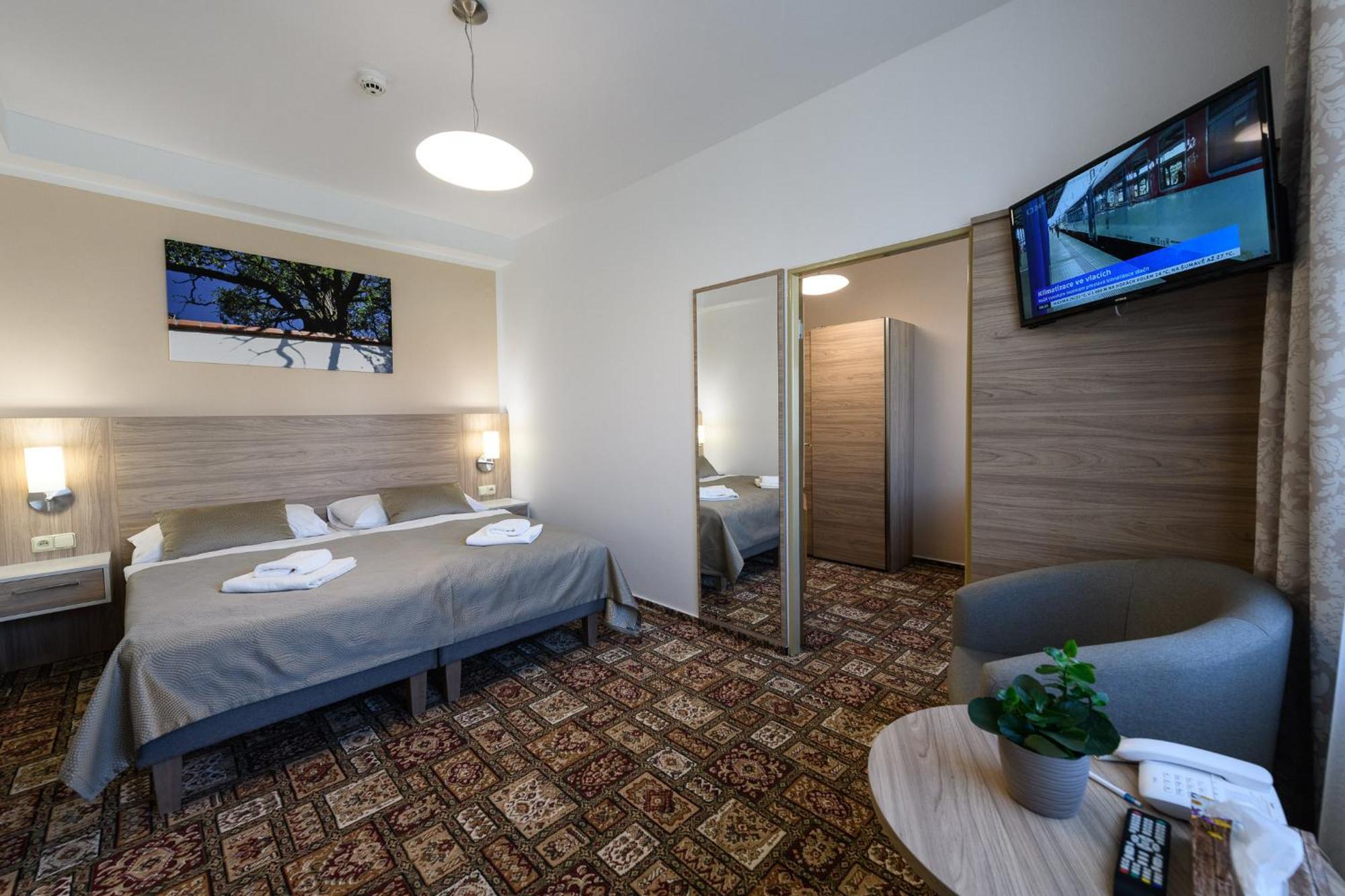 Sport-V-Hotel Hrotovice Εξωτερικό φωτογραφία