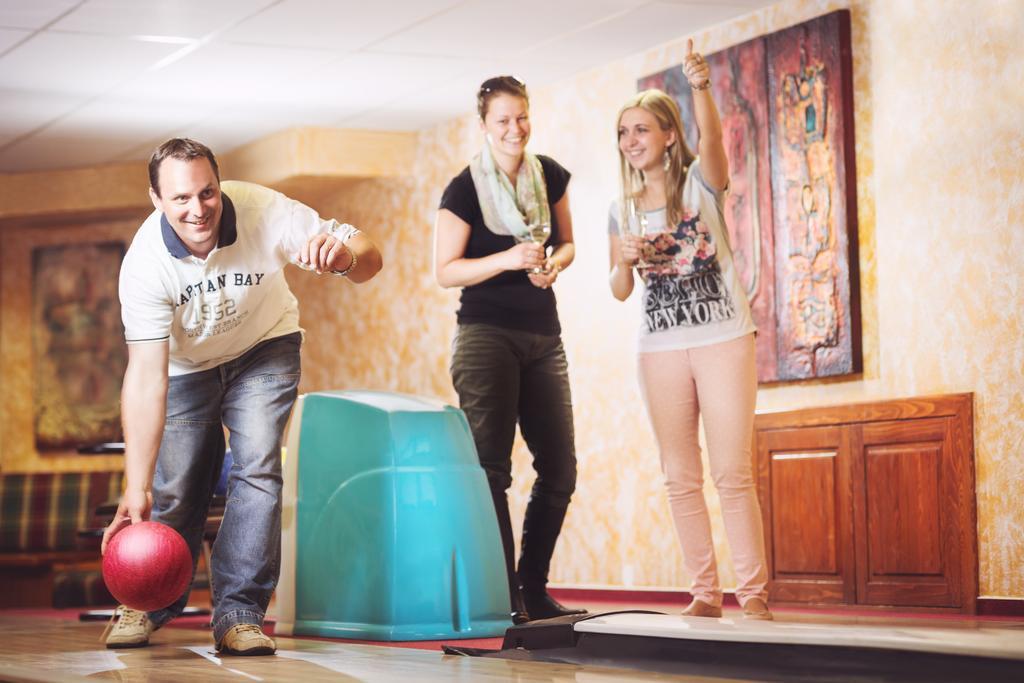 Sport-V-Hotel Hrotovice Εξωτερικό φωτογραφία